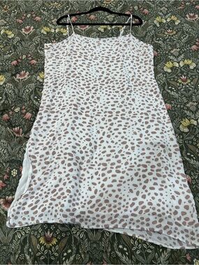 Women’s Midi Slip Dress in White with Taupe Spot Print